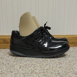 Sano By Mephisto Black Escape Walking Shoes. Women's Sz 6.